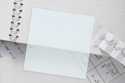 Notes samoprzylepny (karteczki) transparentne, z polipropylenu 75x75 niebieski 50k [mm:] 75x75 Titanum